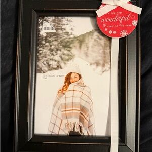 Sheffield Home Classic Black Frame